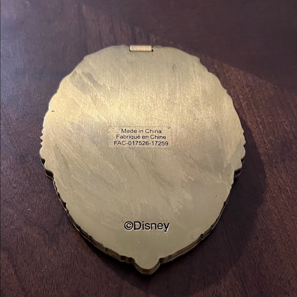Snow White Compact Mirror - Picture 2 of 3